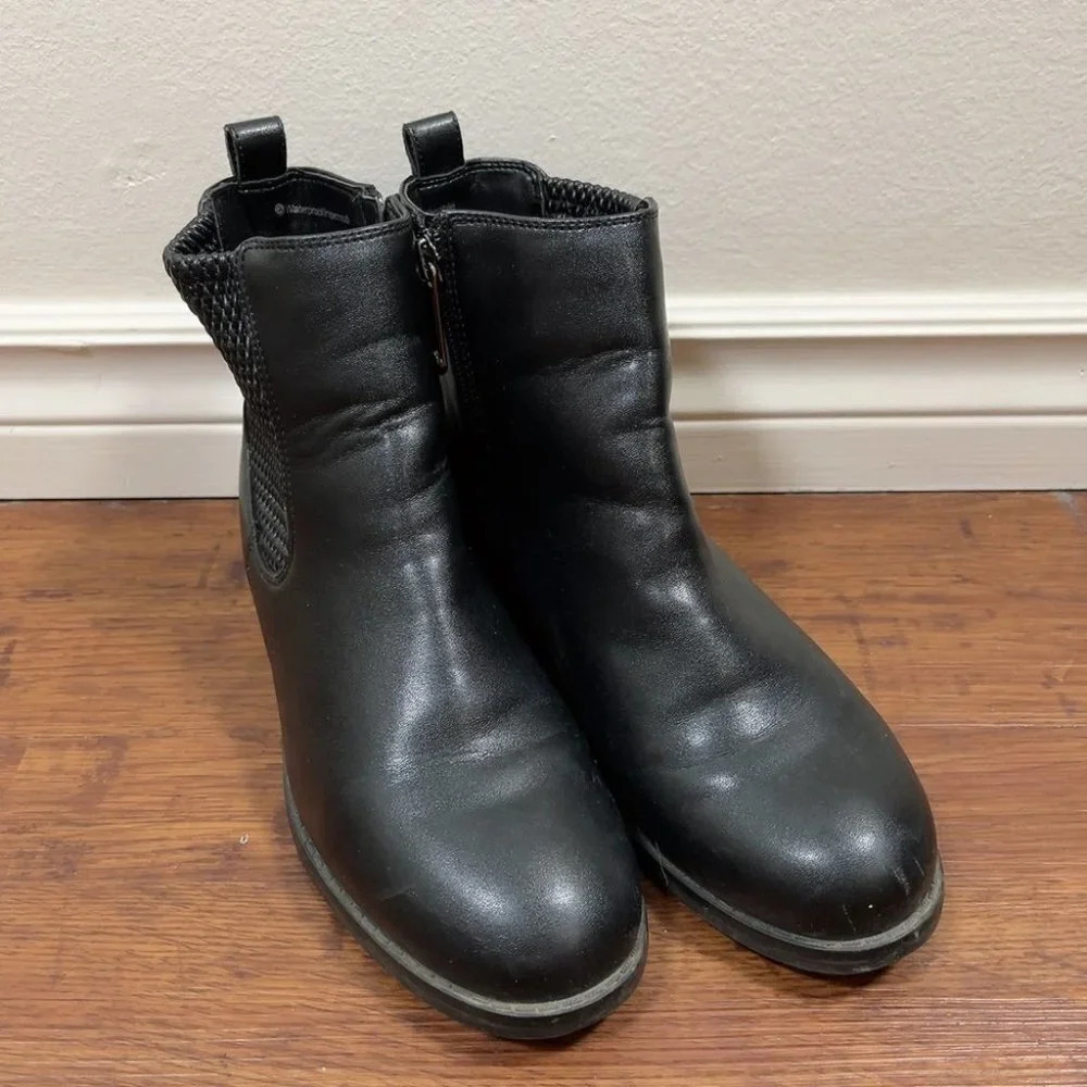 Blondo Black Leather Waterproof Ankle Boots